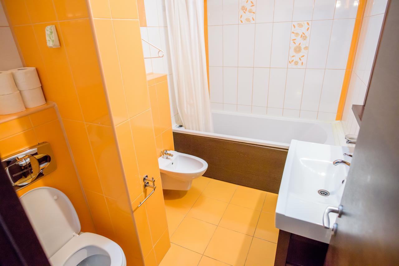 C&Y Zev Apartments ママイア エクステリア 写真