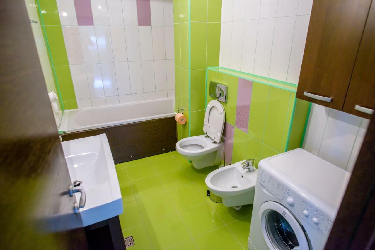 C&Y Zev Apartments ママイア エクステリア 写真